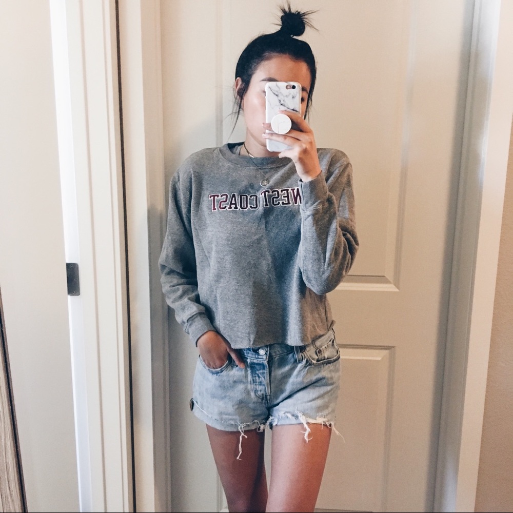 Brandy Melville Sweatshirt